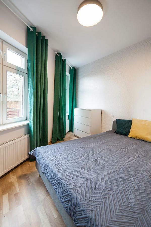 Apartamenty Torunskie Pod Krzywa Wieza Esterno foto